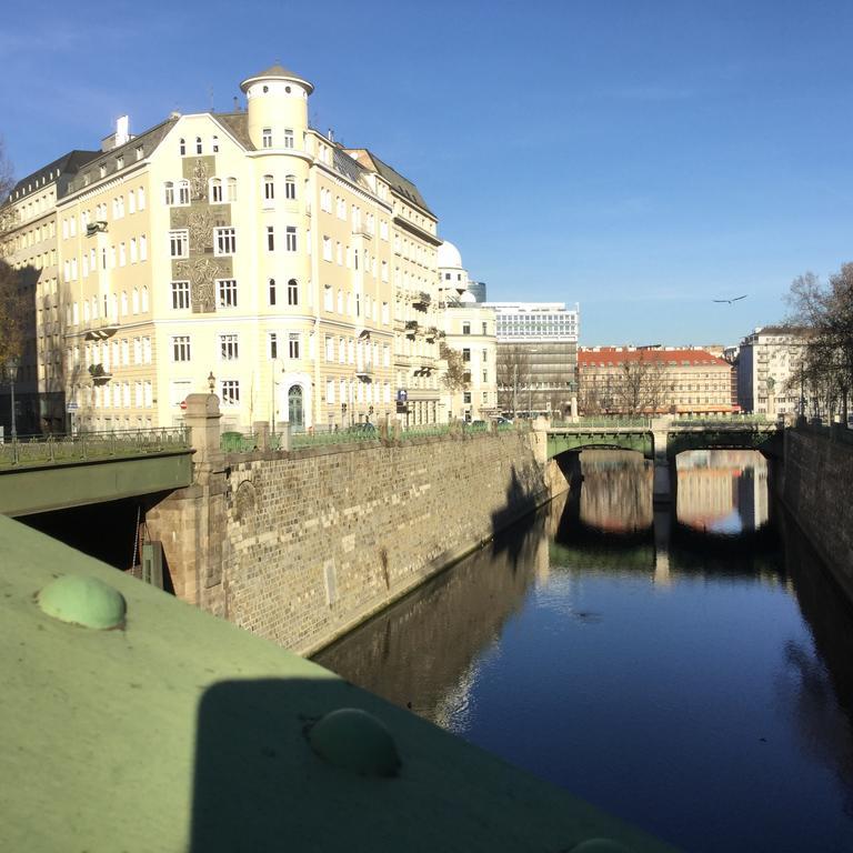 Ajo Central Wien Eksteriør bilde