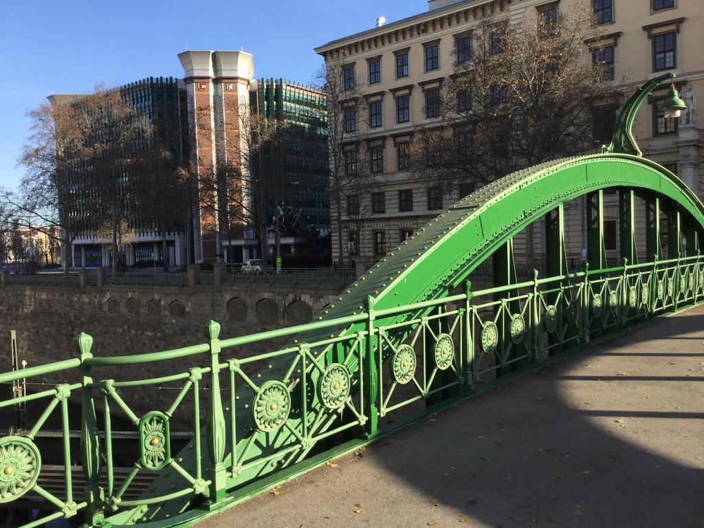 Ajo Central Wien Eksteriør bilde